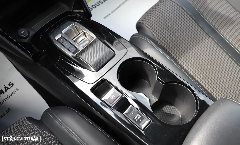 Peugeot 2008 1.2 PureTech GT EAT8 - 27