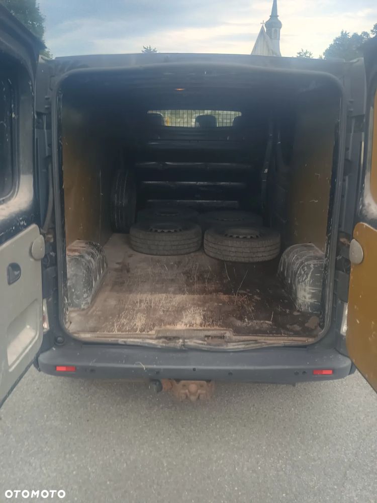 Opel Vivaro - 5