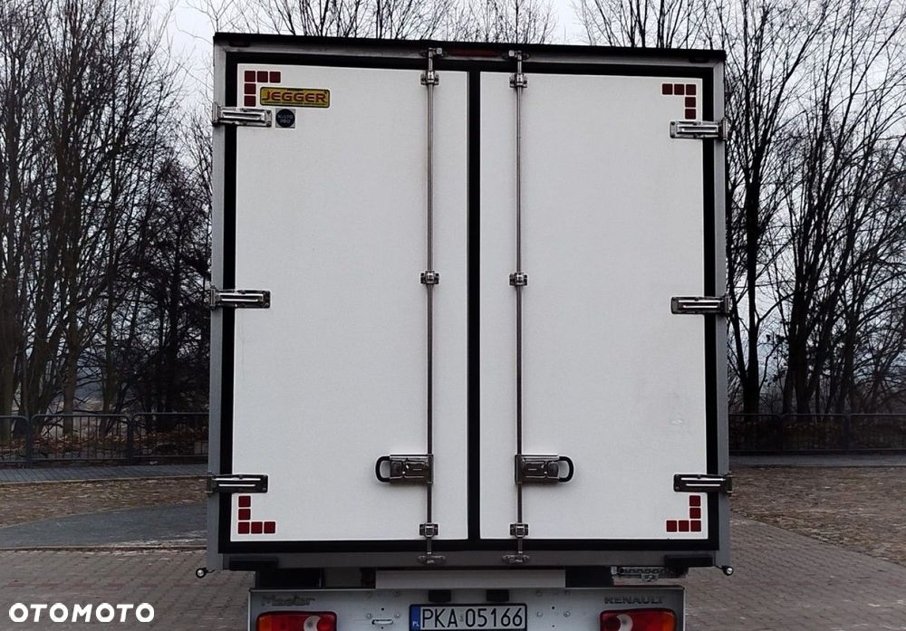 Renault Master - 10