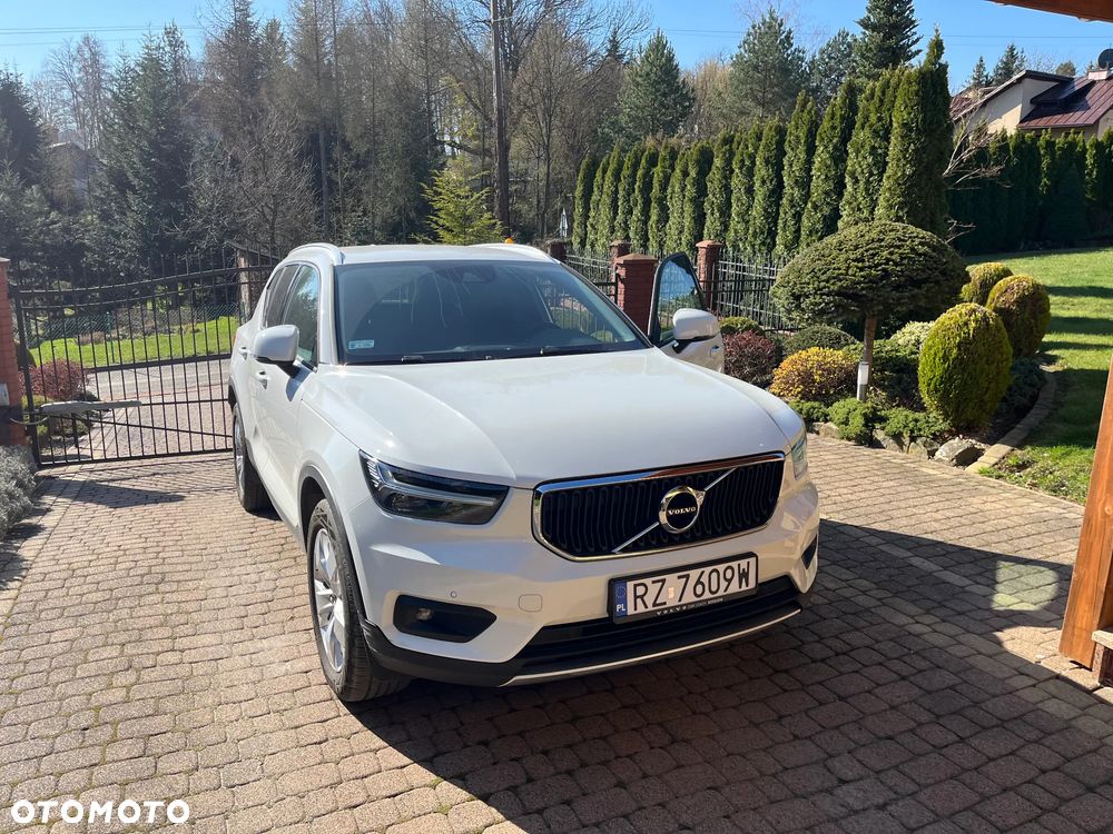 Volvo XC 40 T4 AWD Inscription - 4
