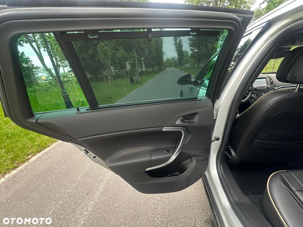 Opel Insignia 2.0 Bi Turbo CDTI 4x4 - 21