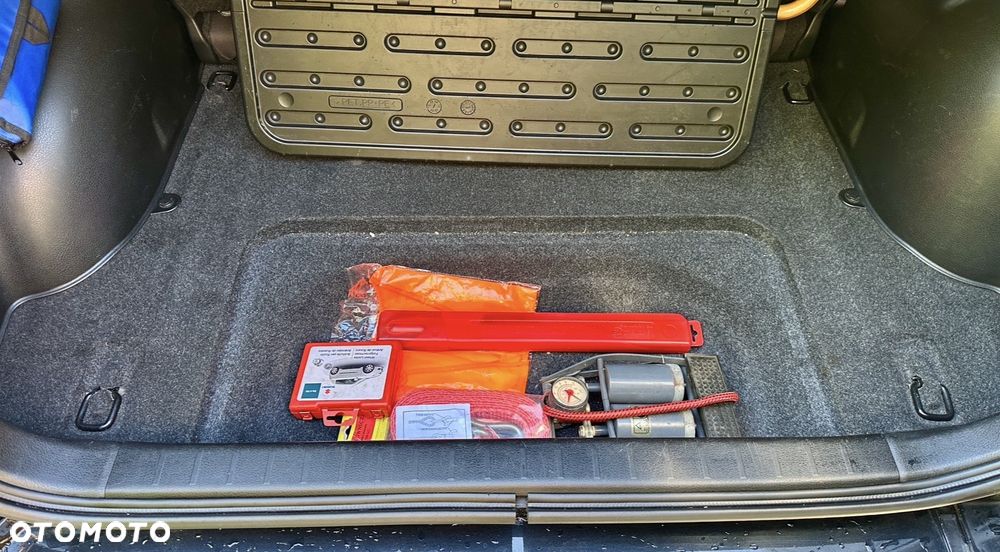 Suzuki Grand Vitara 2.4 Premium - 22