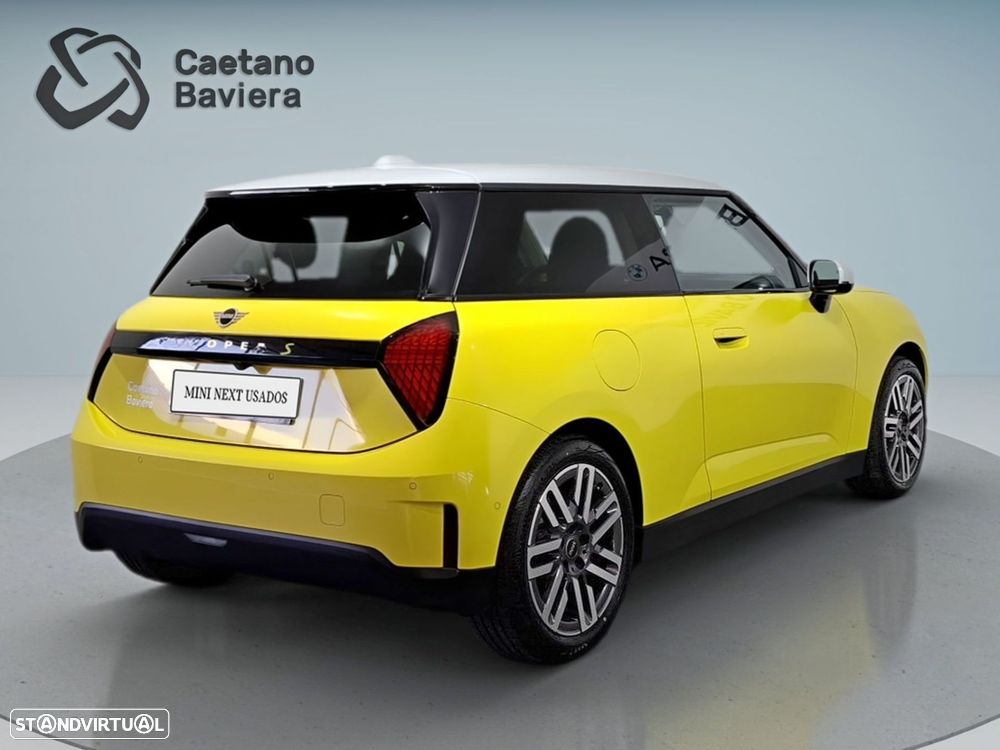 MINI 3 Portas Cooper SE Classic M - 8