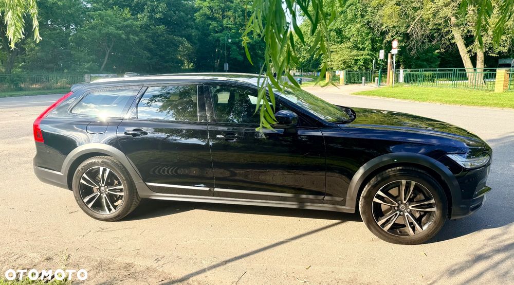 Volvo V90 Cross Country D5 AWD - 5