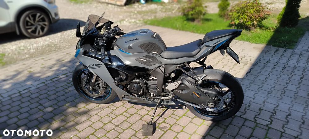 Kawasaki ZX - 9