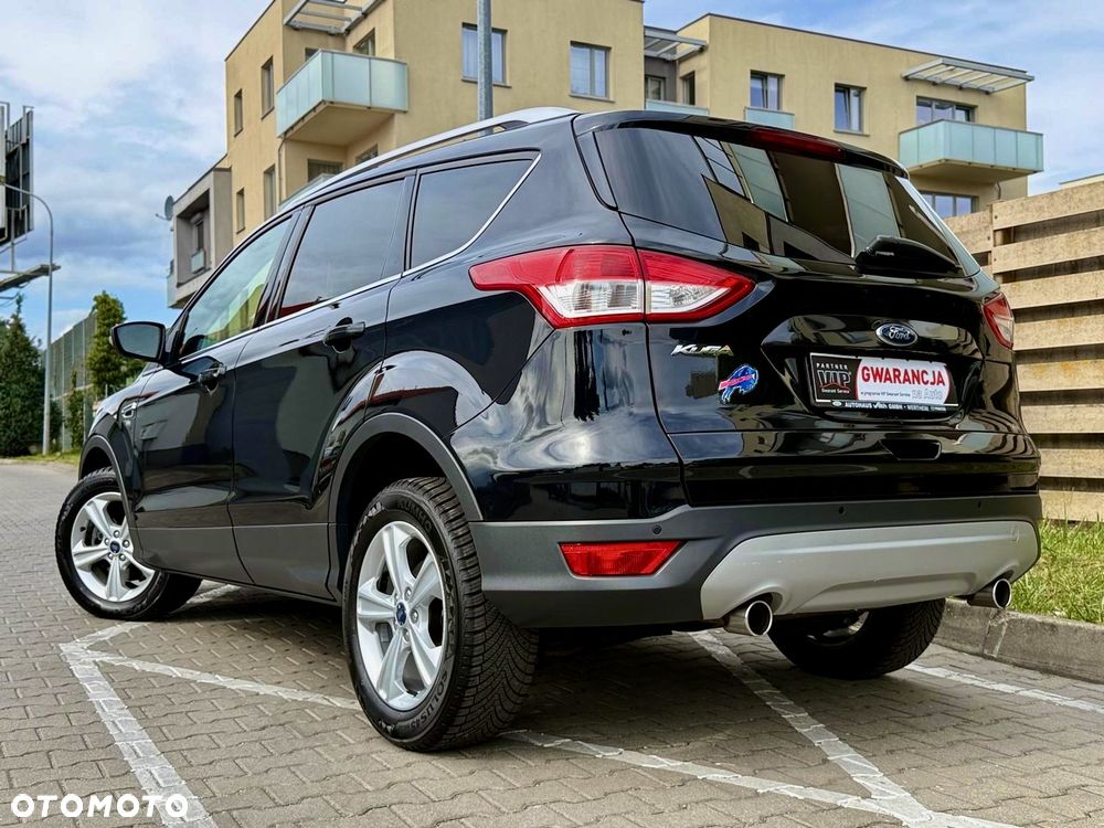Ford Kuga 2.0 TDCi 4x4 Titanium - 4