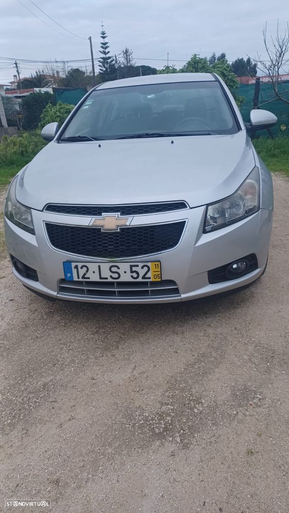 Chevrolet Cruze 1.6 LS - 1