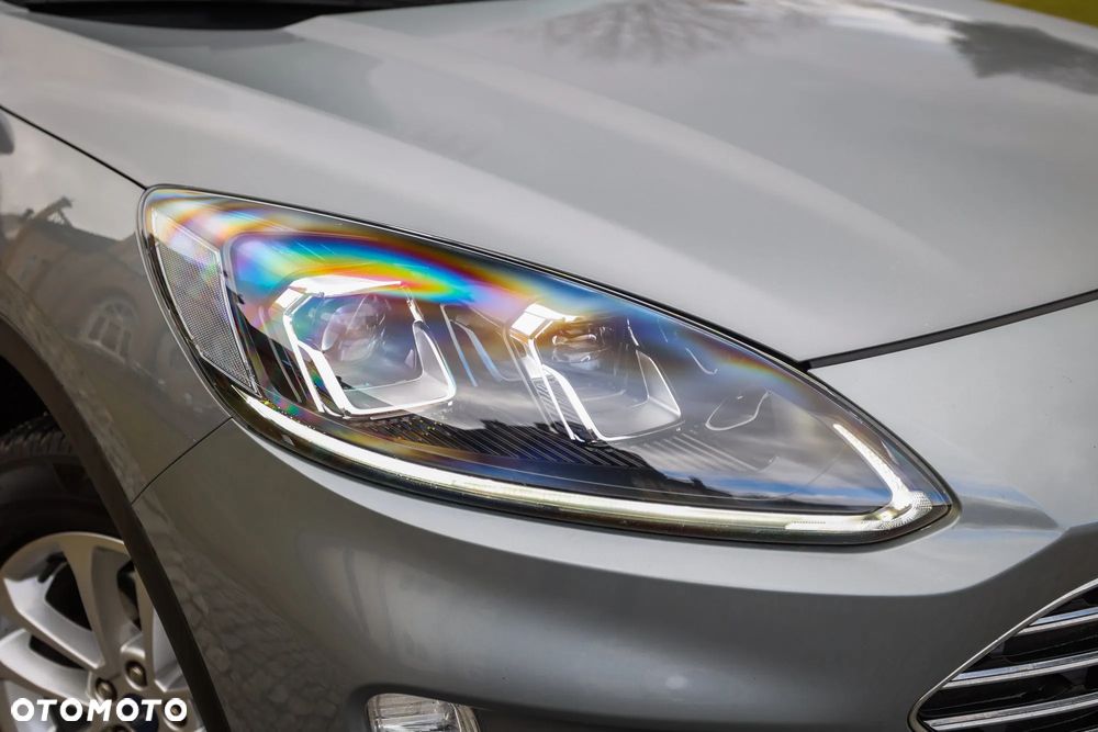 Ford Kuga 2.0 EcoBlue 4x4 TITANIUM X - 4