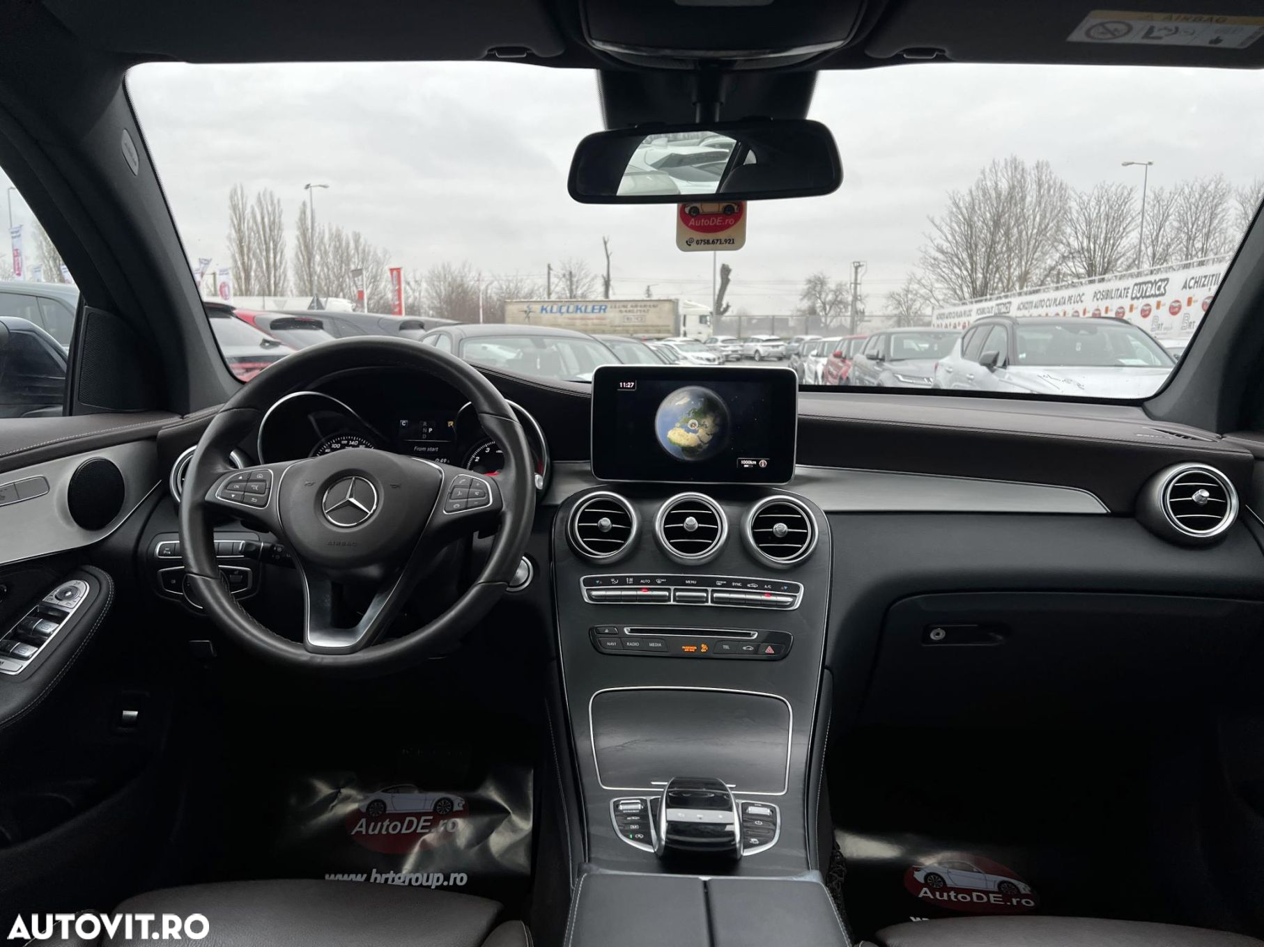 Mercedes-Benz GLC - 9