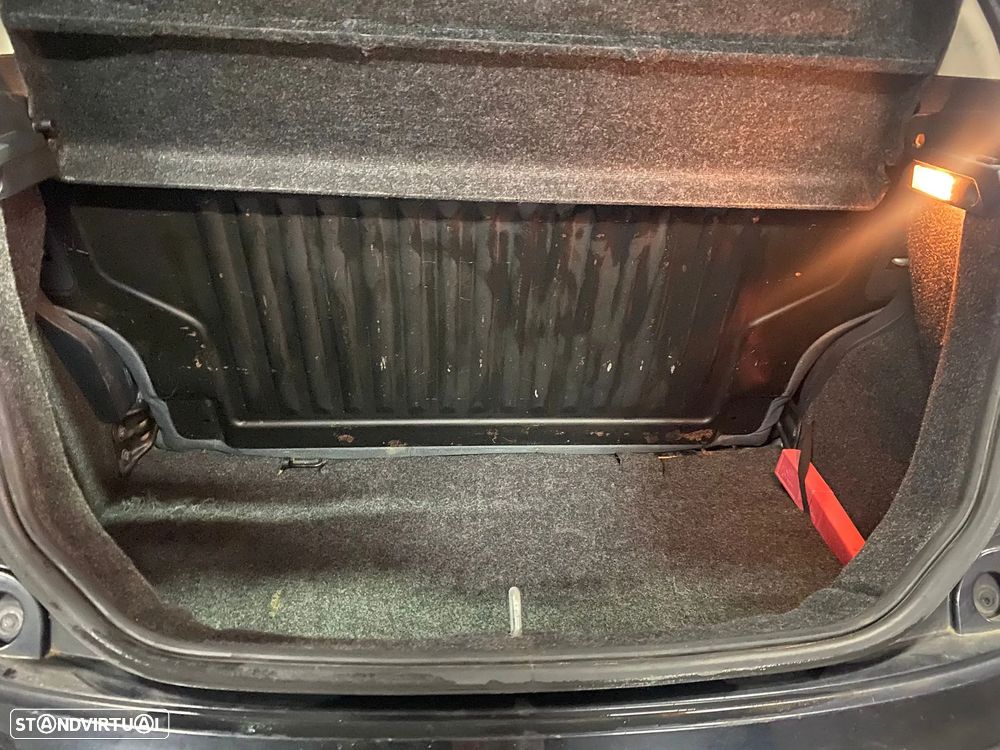 Ford KA 1.2 City - 18