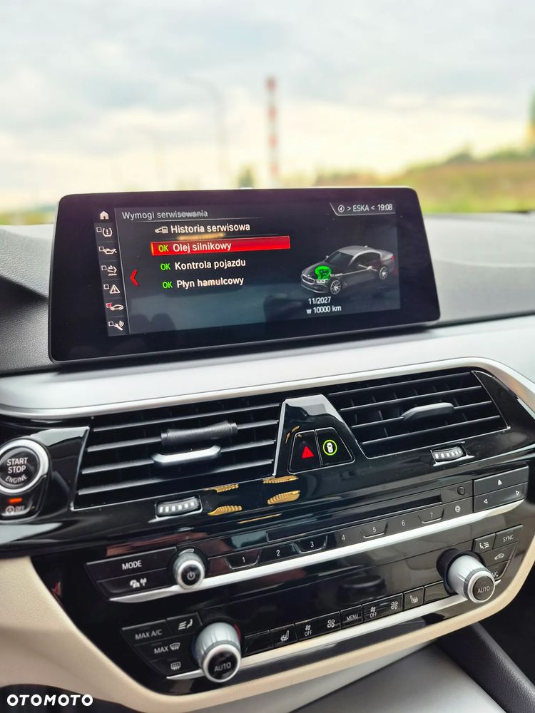 BMW Seria 5 520d MHEV Luxury Line sport - 24