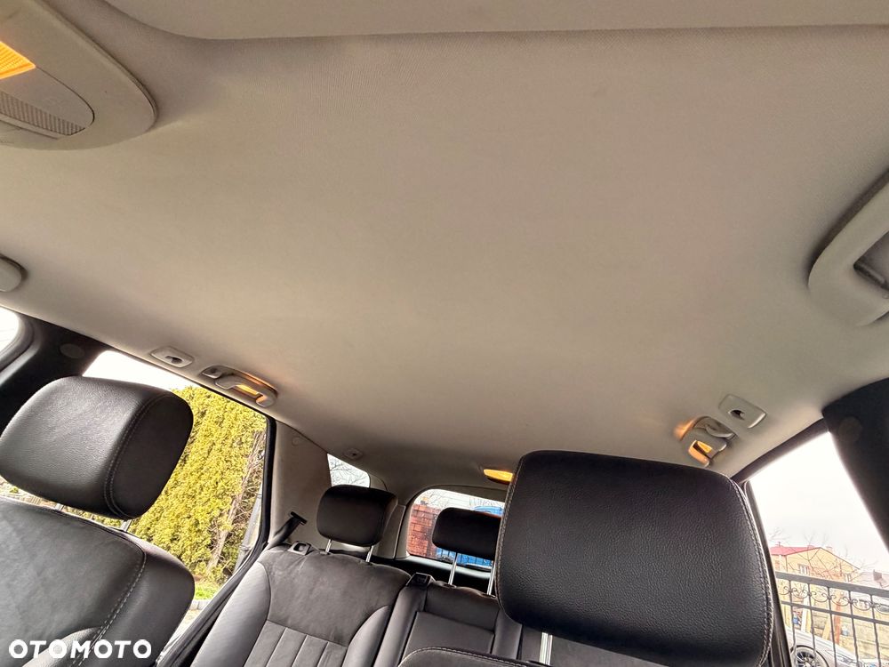 Mercedes-Benz ML - 21