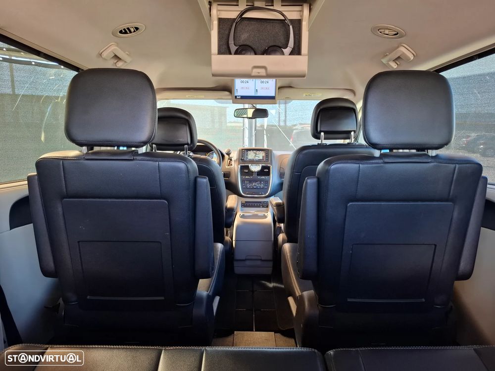 Lancia Voyager 2.8 CRD Gold - 47