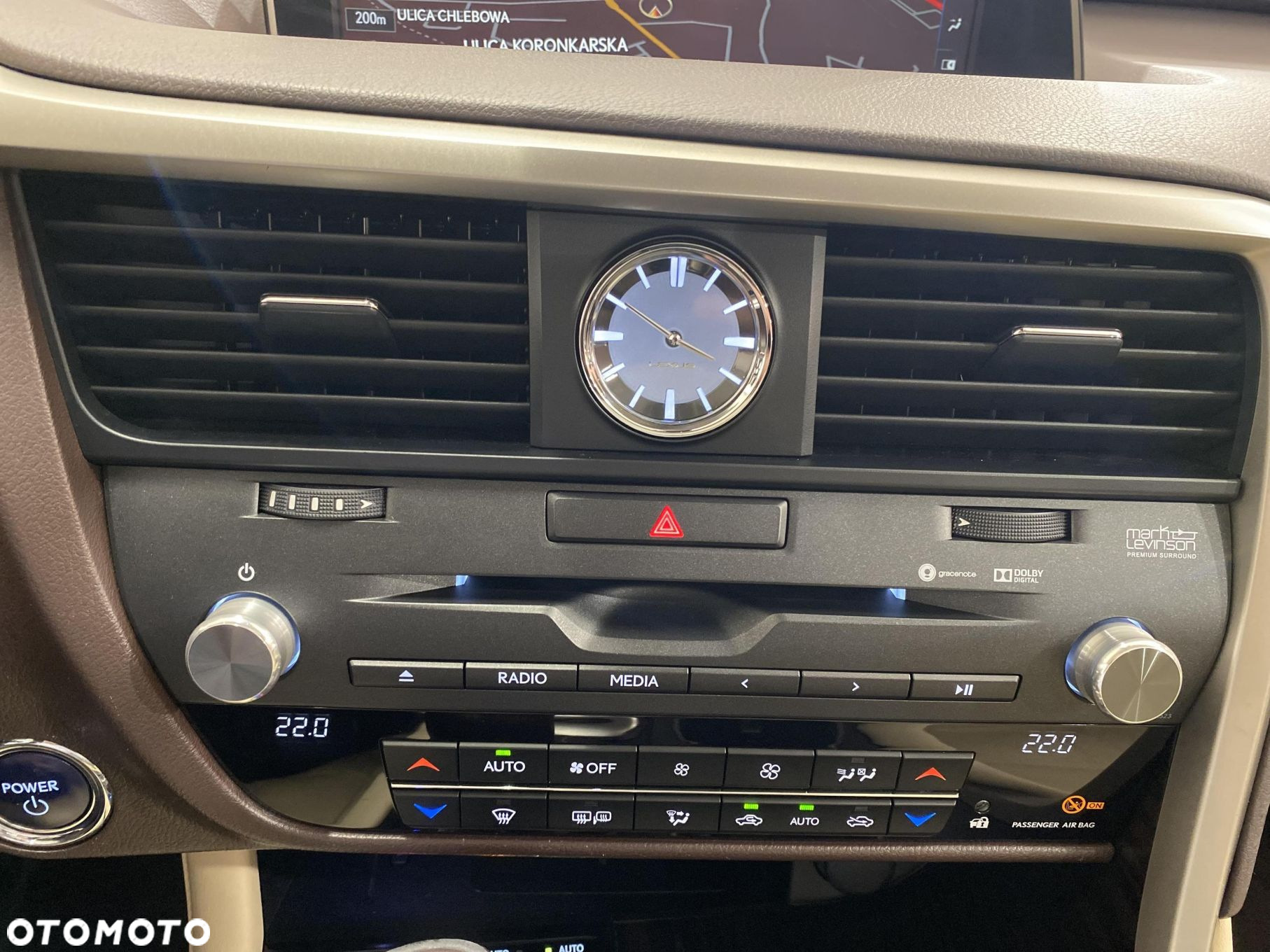 Lexus RX - 19