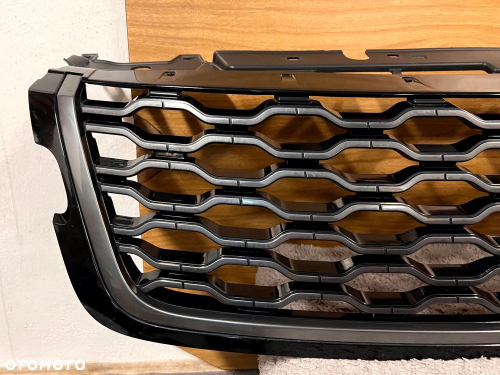 RANGE ROVER VELAR L560 DYNAMIC GRILL ATRAPA CHŁODNICY J8A2-8200-BE LEKKO USZKODZONY - 2
