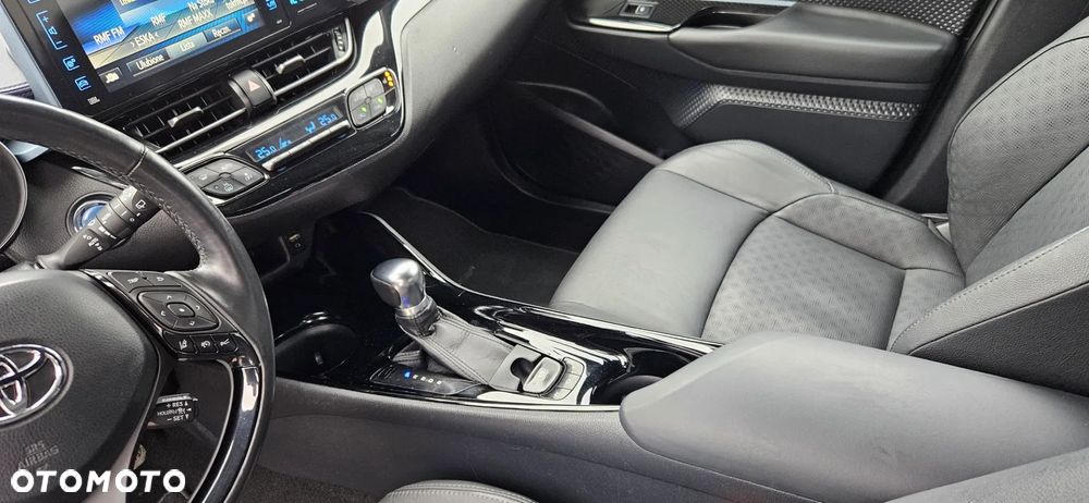 Toyota C-HR 1.8 Hybrid Prestige - 33