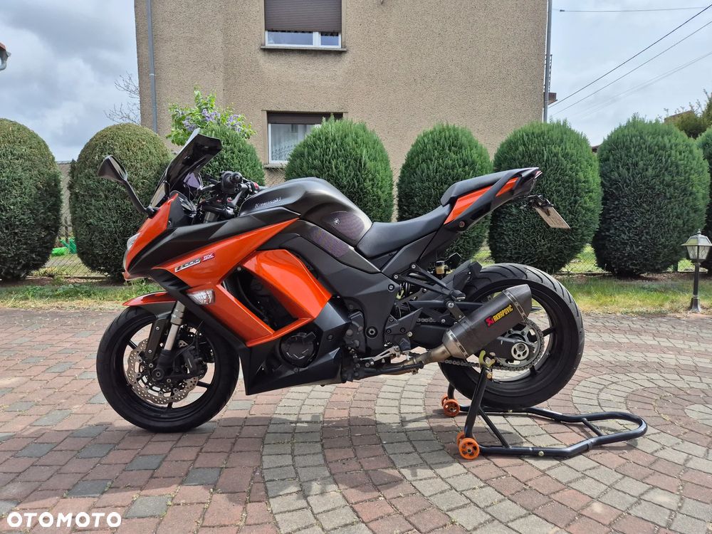 Kawasaki Ninja 1000 SX - 11