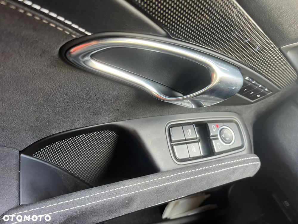 Porsche 911 Carrera GTS PDK - 21