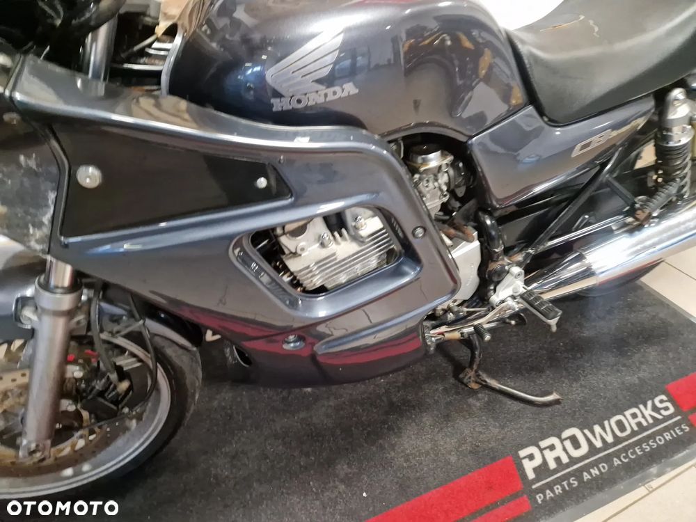 Honda CB - 17