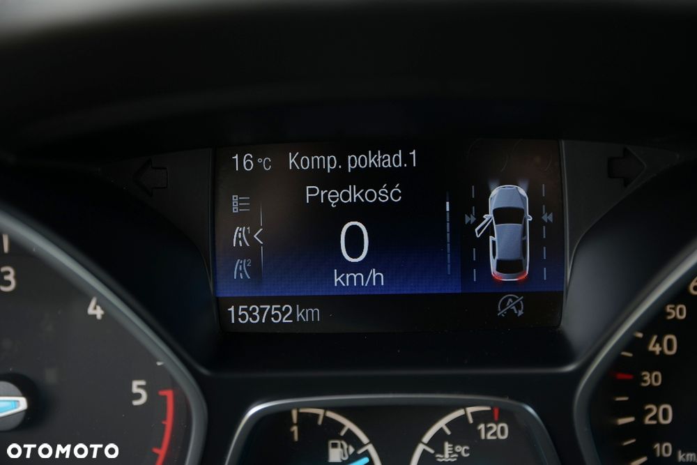 Ford Kuga 2.0 TDCi 2x4 Vignale - 28