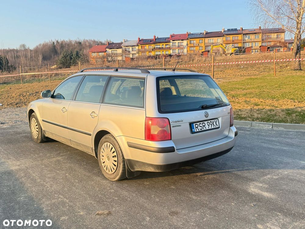 Volkswagen Passat - 3
