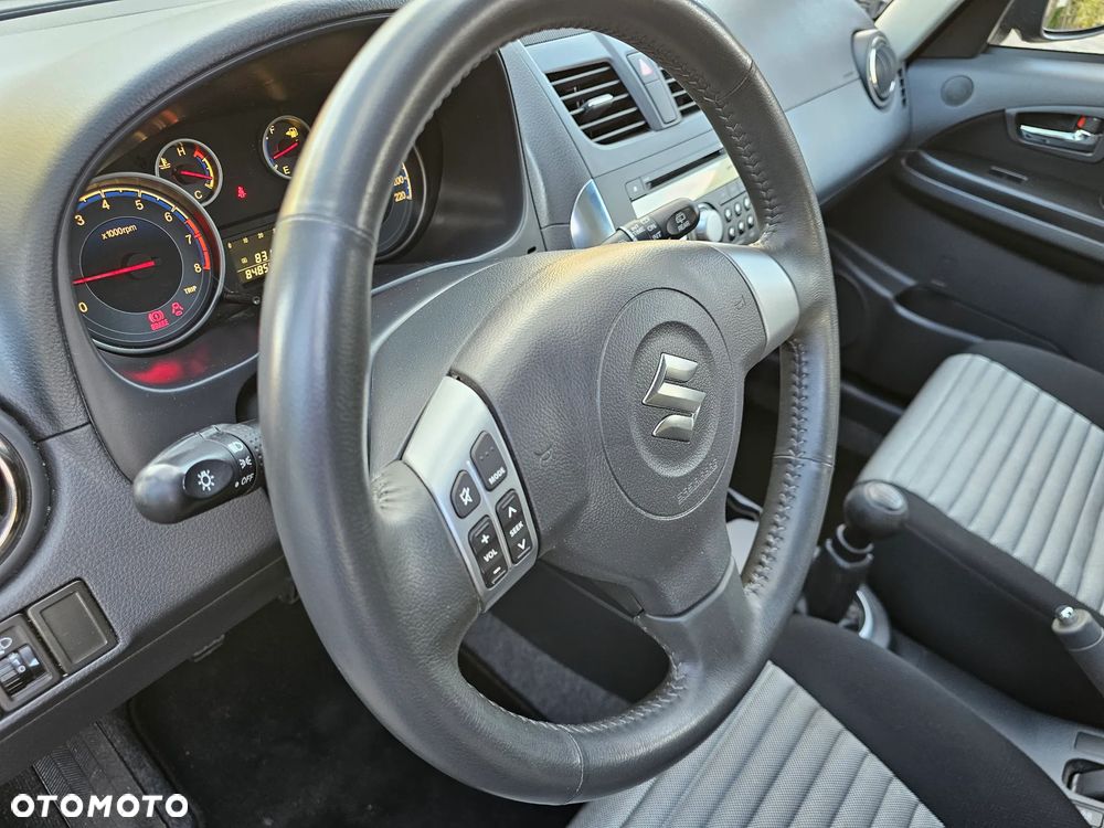 Suzuki SX4 - 26
