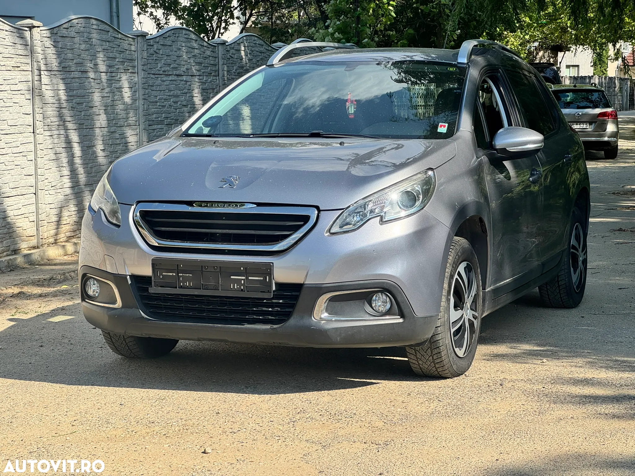 Peugeot 2008 1.2 L PureTech Access - 6