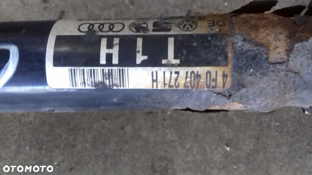 półoś lewa prawa 4F0407271H 4F0407272H A6 C6 2.4 automat - 6