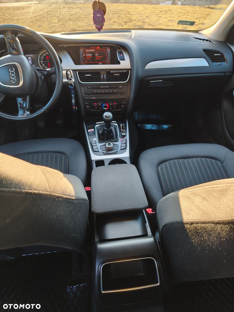 Audi A4 Avant 2.0 TDI - 3