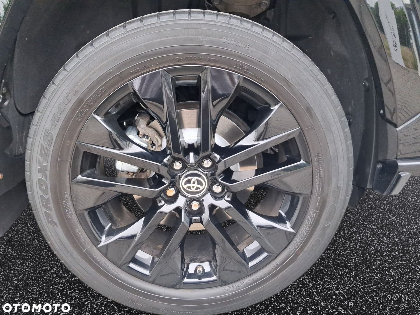 Toyota RAV4 2.5 Hybrid Black Edition by JBL 4x4 - 28
