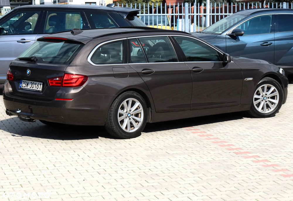 BMW Seria 5 520d Touring - 7