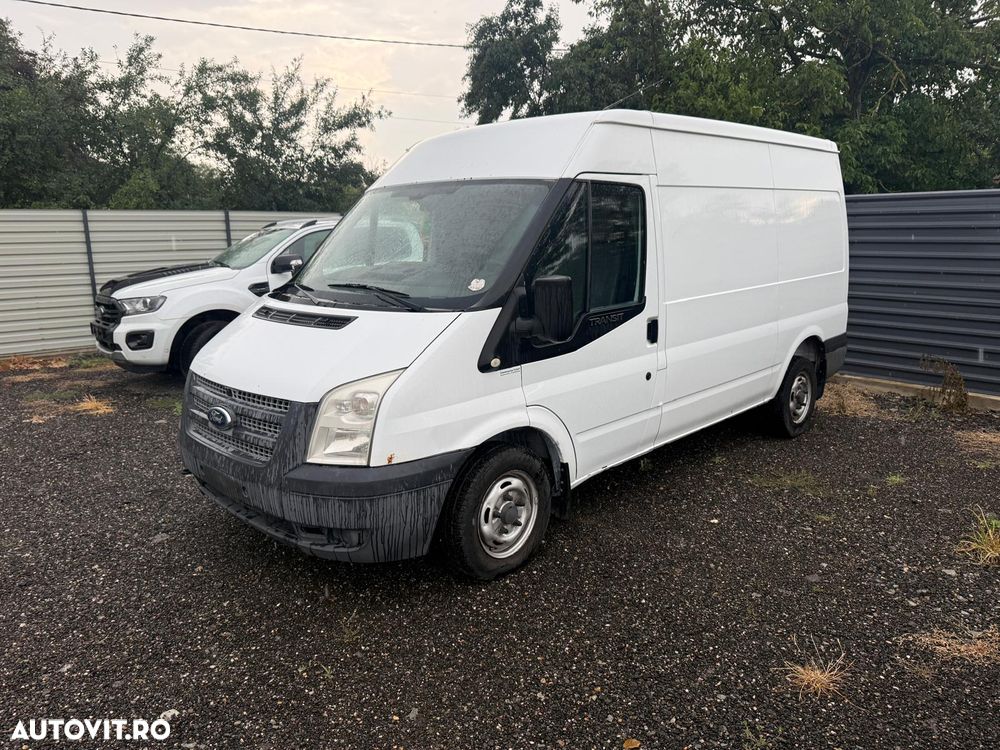 Ford Transit - 1