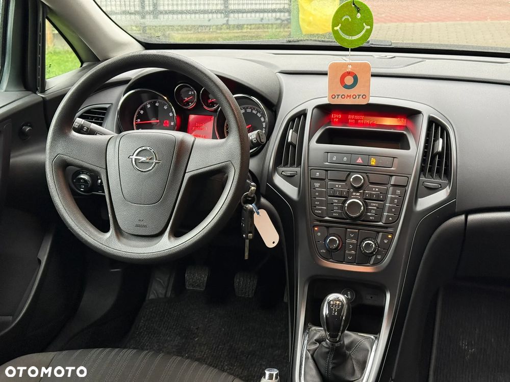 Opel Astra - 12