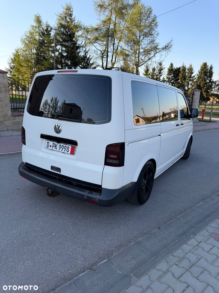 Volkswagen Transporter - 11