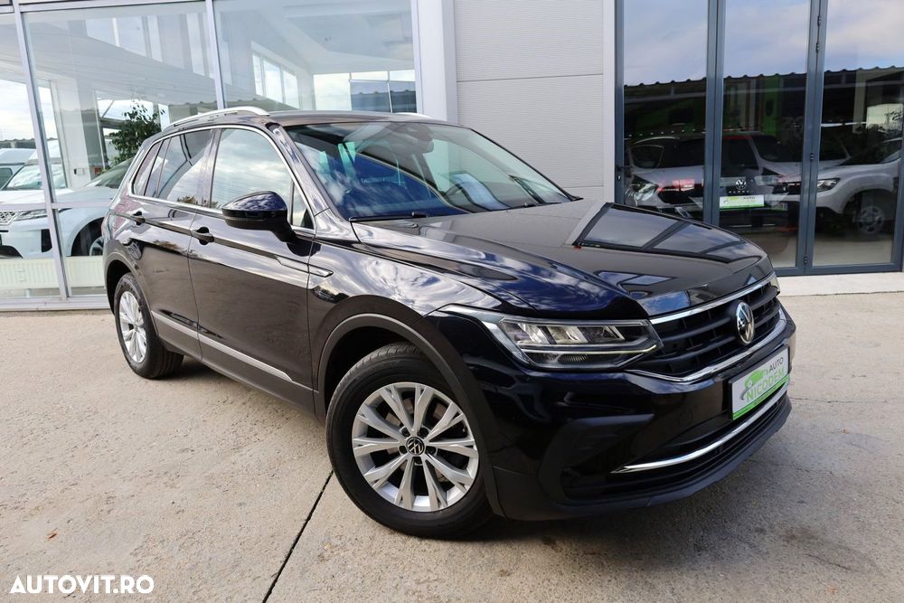 Volkswagen Tiguan - 10