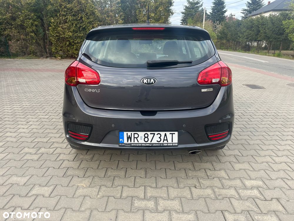 Kia Ceed 1.6 CRDi M - 9