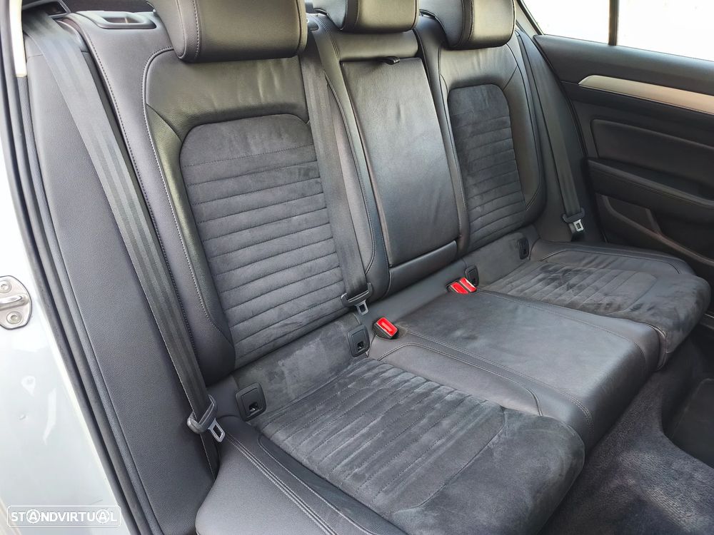 VW Passat 1.6 TDI Highline DSG - 8