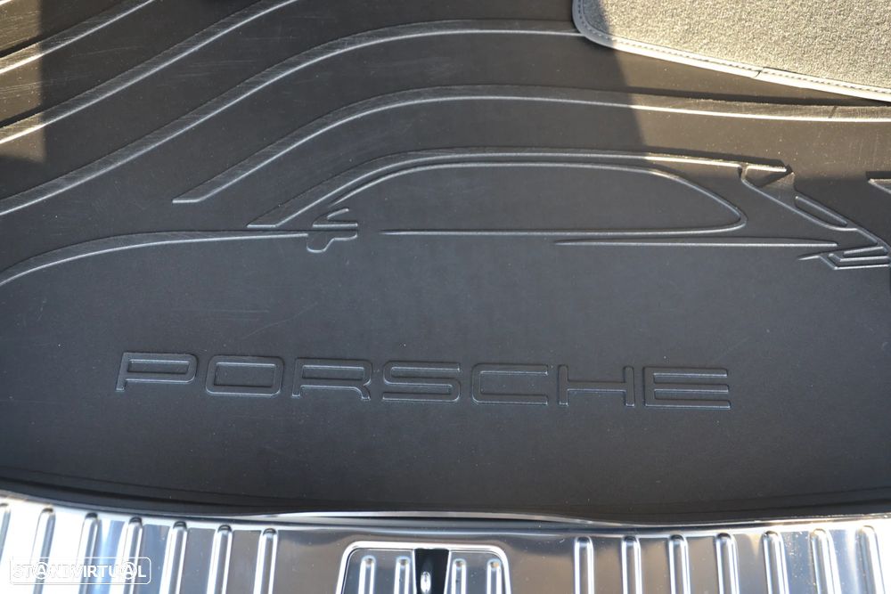 Porsche Cayenne Coupé Turbo GT Tiptronic S - 52