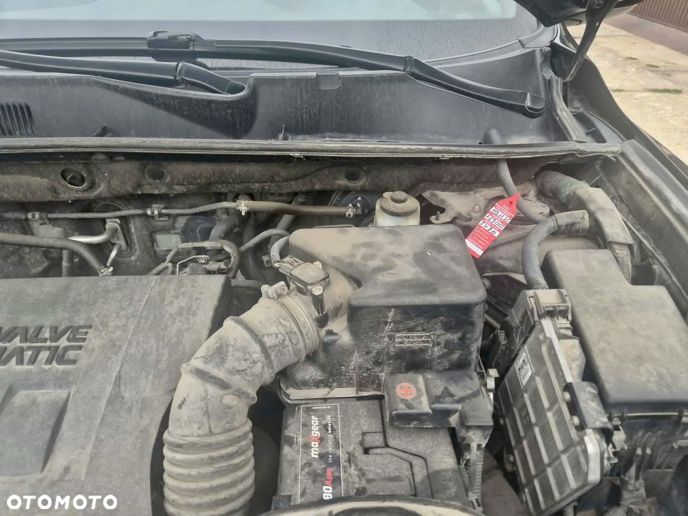 Toyota RAV4 - 12