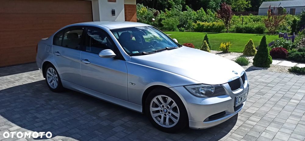 BMW Seria 3 320d - 4