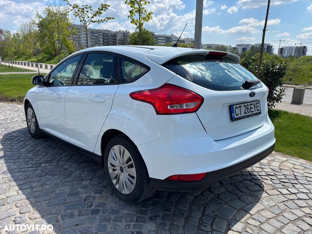 Ford Focus 1.6 TDCI DPF Trend - 3