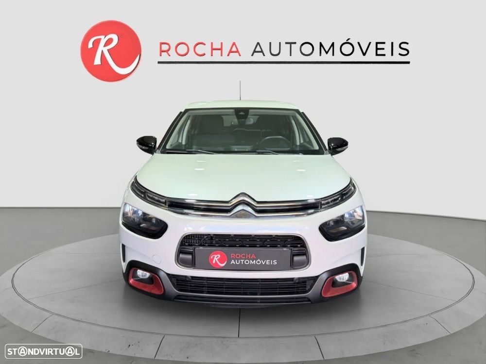 Citroën C4 Cactus 1.2 PureTech Shine — photo 2