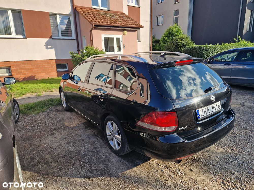 Volkswagen Golf 1.6 TDI DPF MATCH - 21