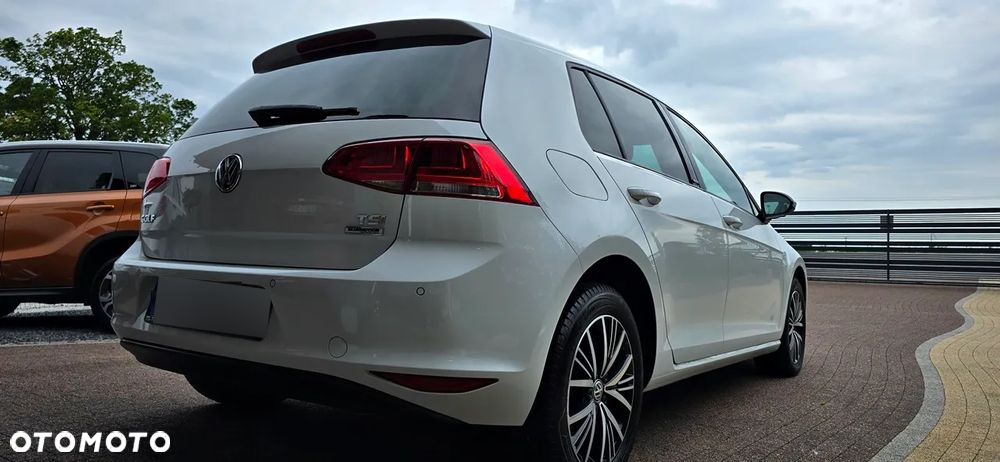 Volkswagen Golf - 3