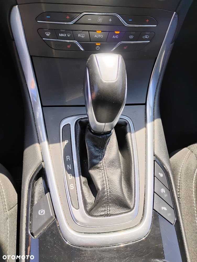 Ford S-Max 2.0 TDCi 4WD Trend PowerShift - 11