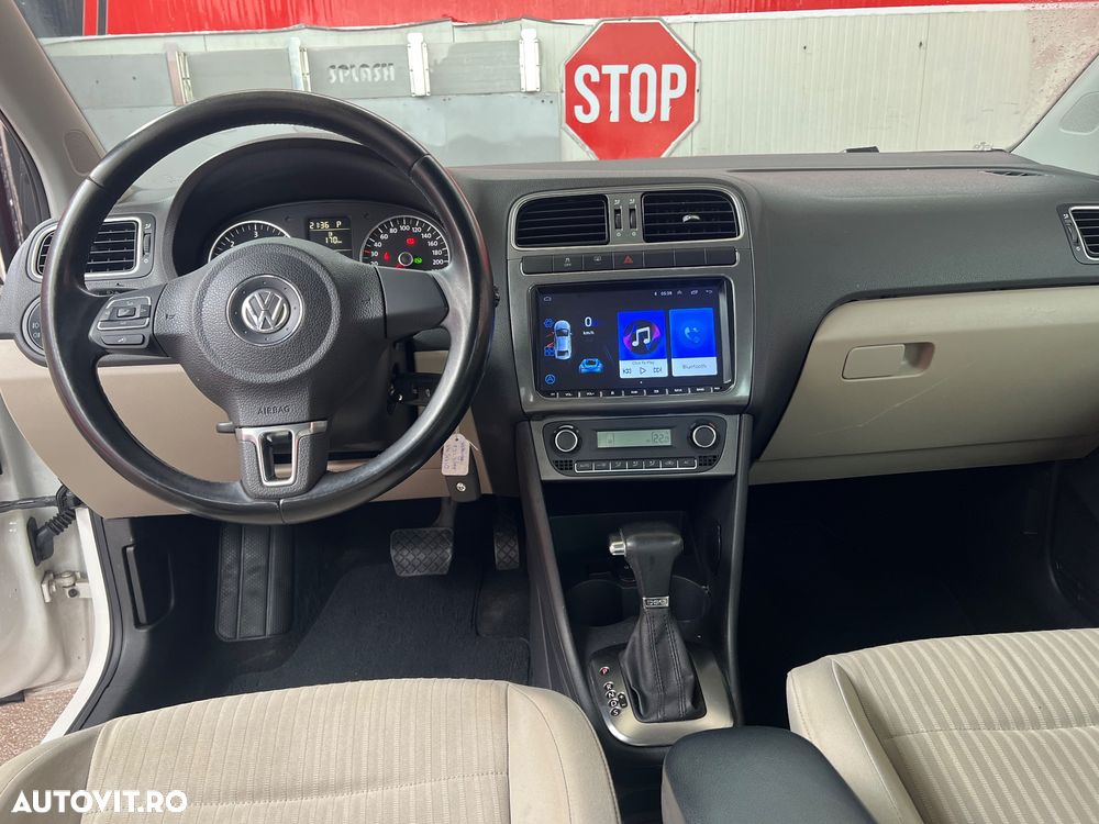 Volkswagen Polo 1.6 TDI DSG Highline - 6