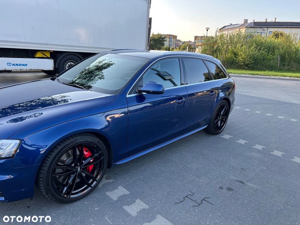 Audi A4 Avant 2.0 TDI clean diesel Quattro S tronic - 9