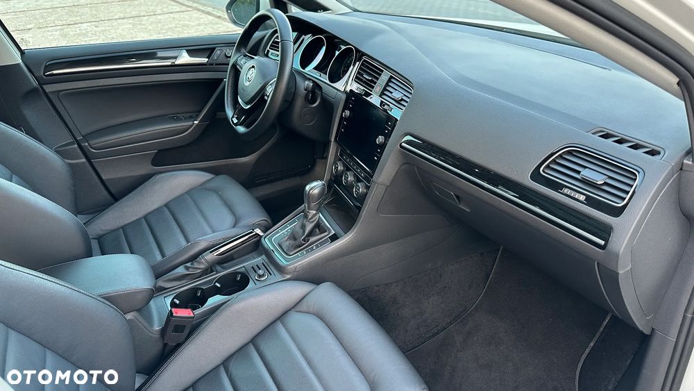 Volkswagen Golf ver-alltrack-1-8-tsi-4motion-bluemotion-techn-dsg - 19