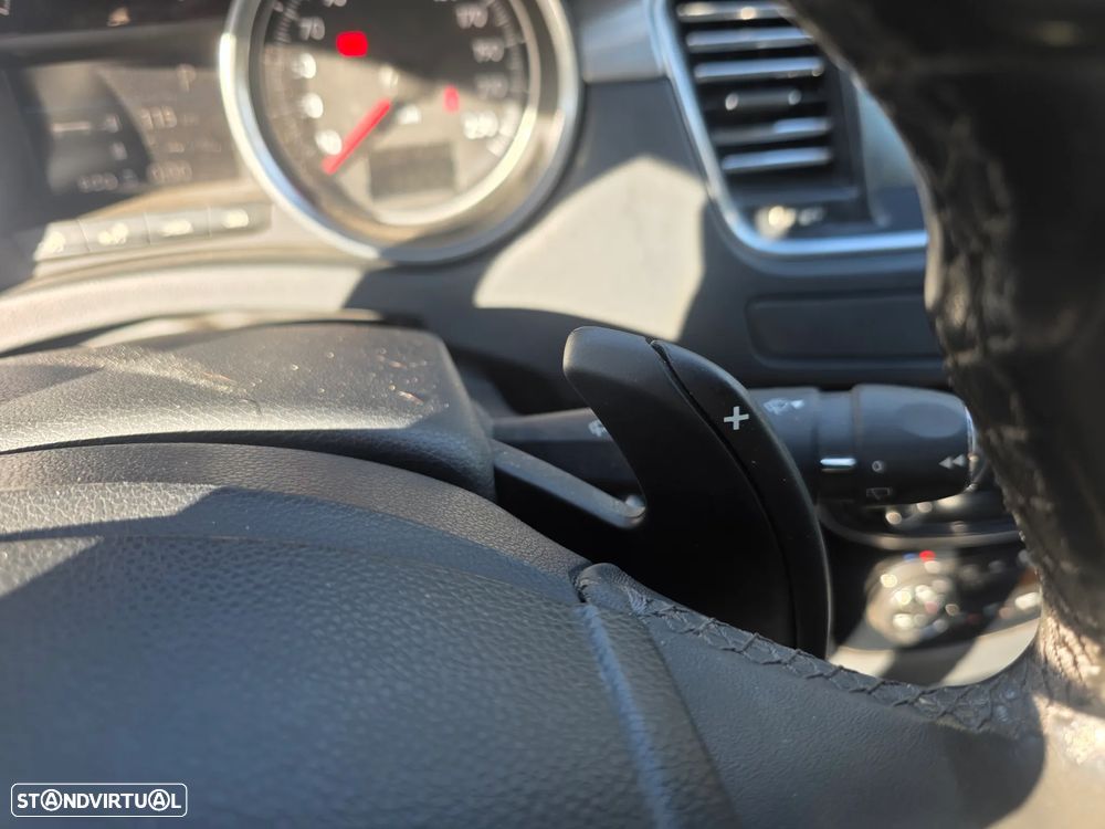 Peugeot 508 RXH BlueHDi 180 EAT6 Stop&Start - 36