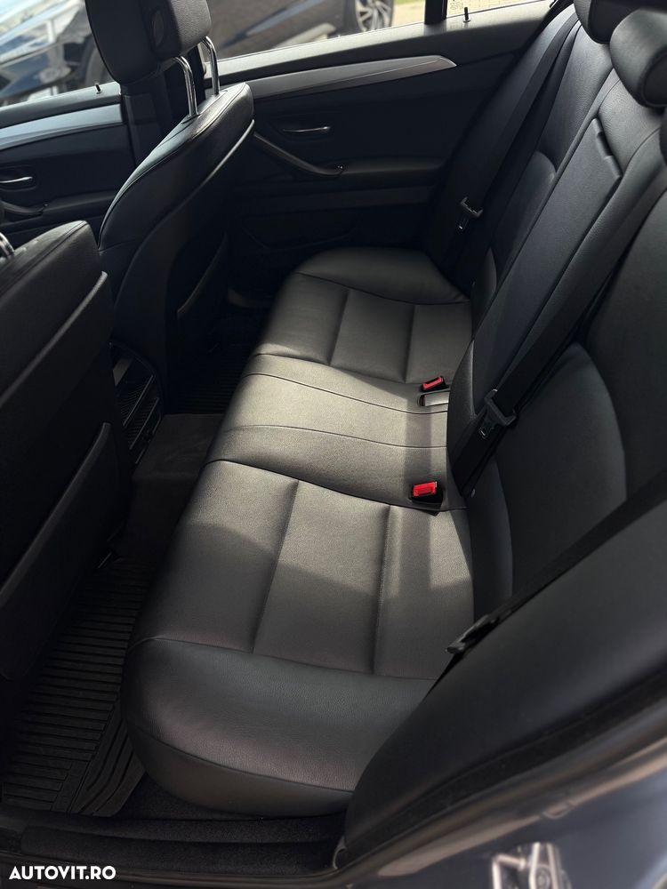 BMW Seria 5 520d Aut. - 19